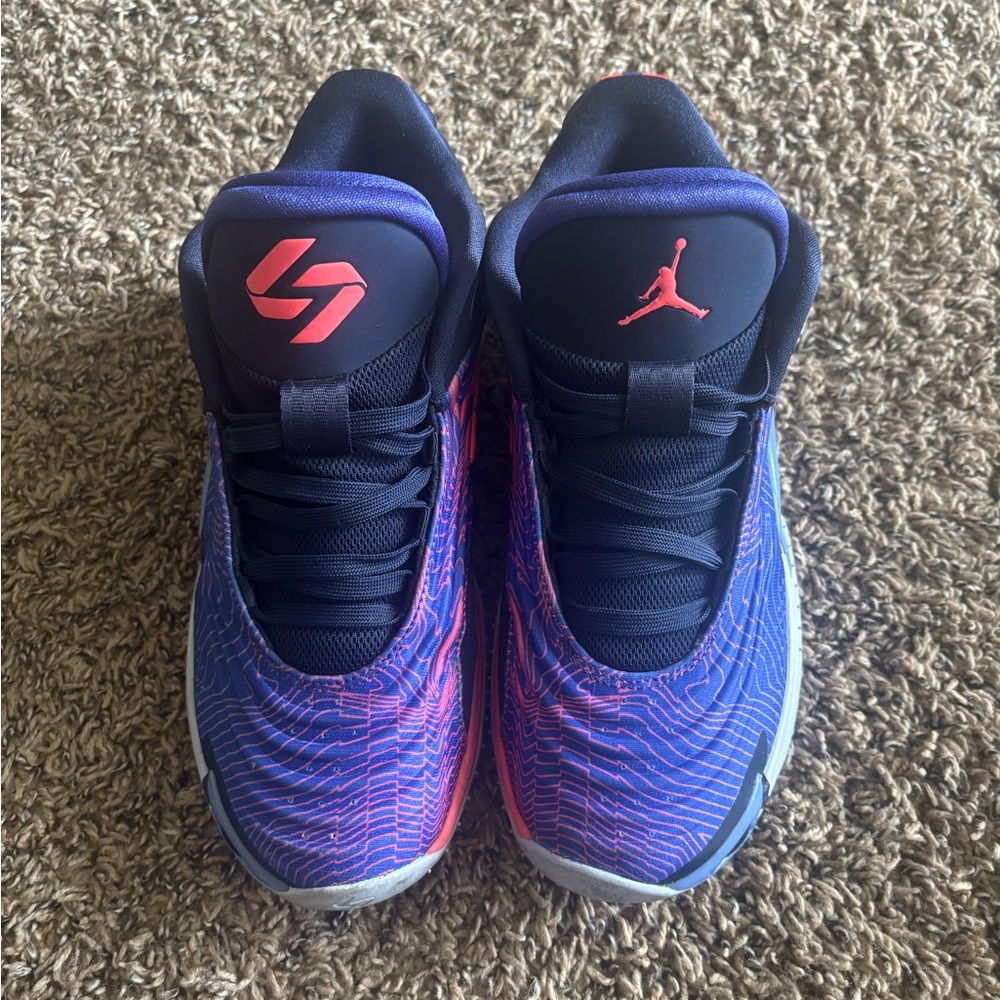 Jordan Athletic Sneakers in Blue and Pink Luka 3